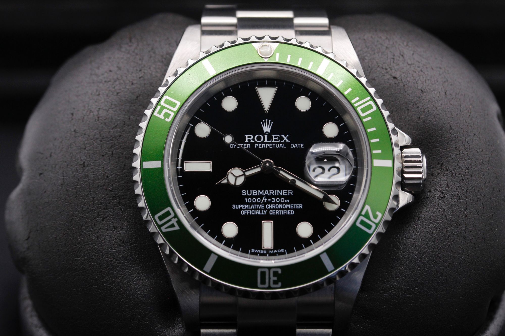 Rolex Submariner 16610 LV 'Kermit' (Preowned)