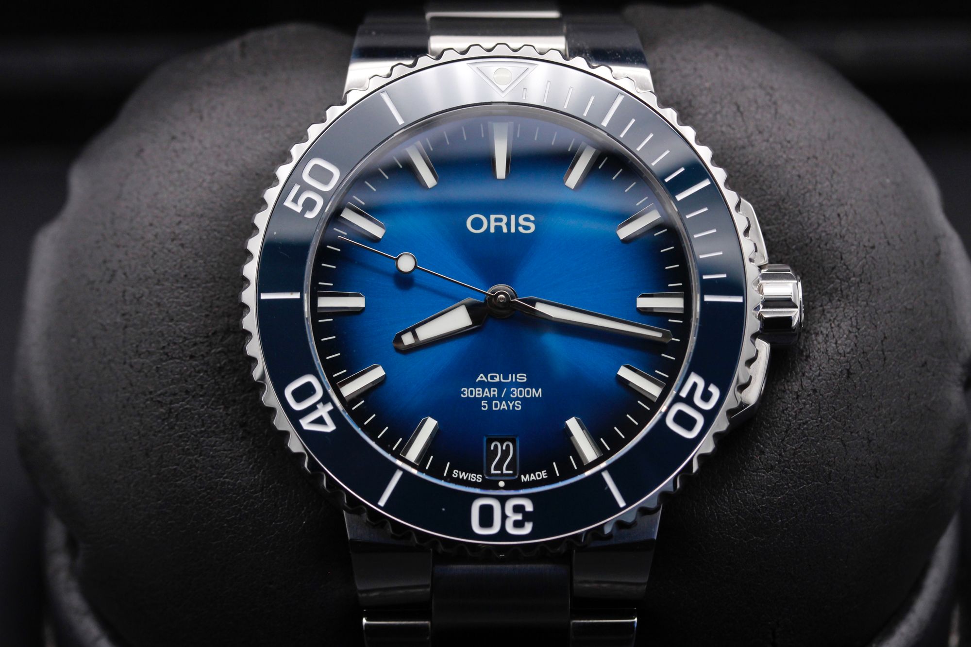 FSOT Oris Aquis Date Calibre 400 01 400 7769 4135 Blue