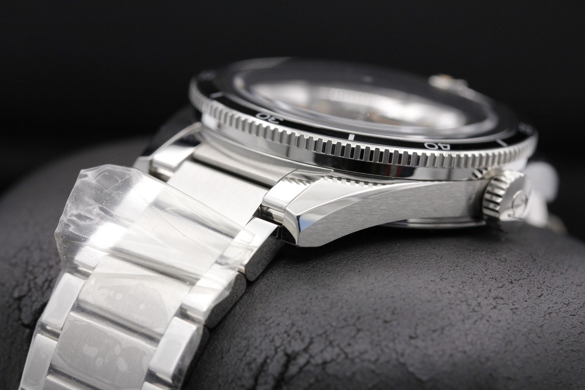 FSOT: Omega 1957 Trilogy Set "60th Anniversary" - Trilogy - Black - Stainless Steel - New image 4