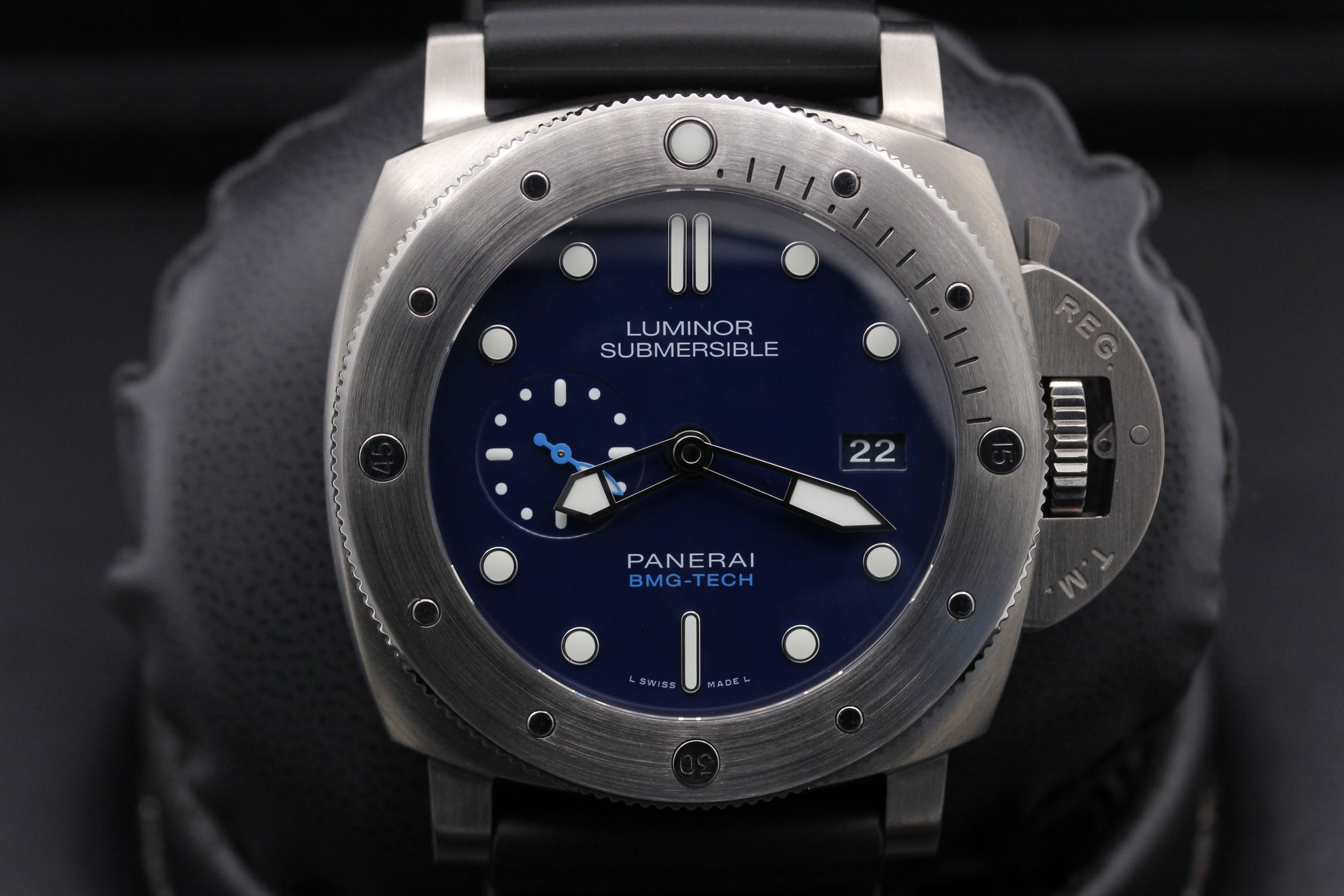 FSOT Panerai Submersible Bmg Tech Pam 692 Blue Bulk