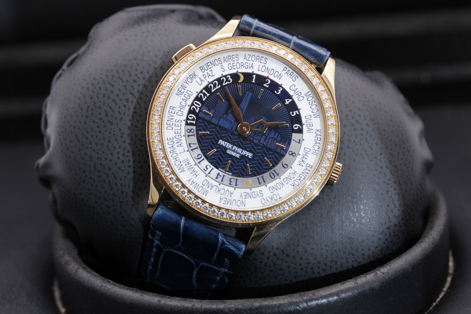 日本語Patek Biography - Authorized Philippe