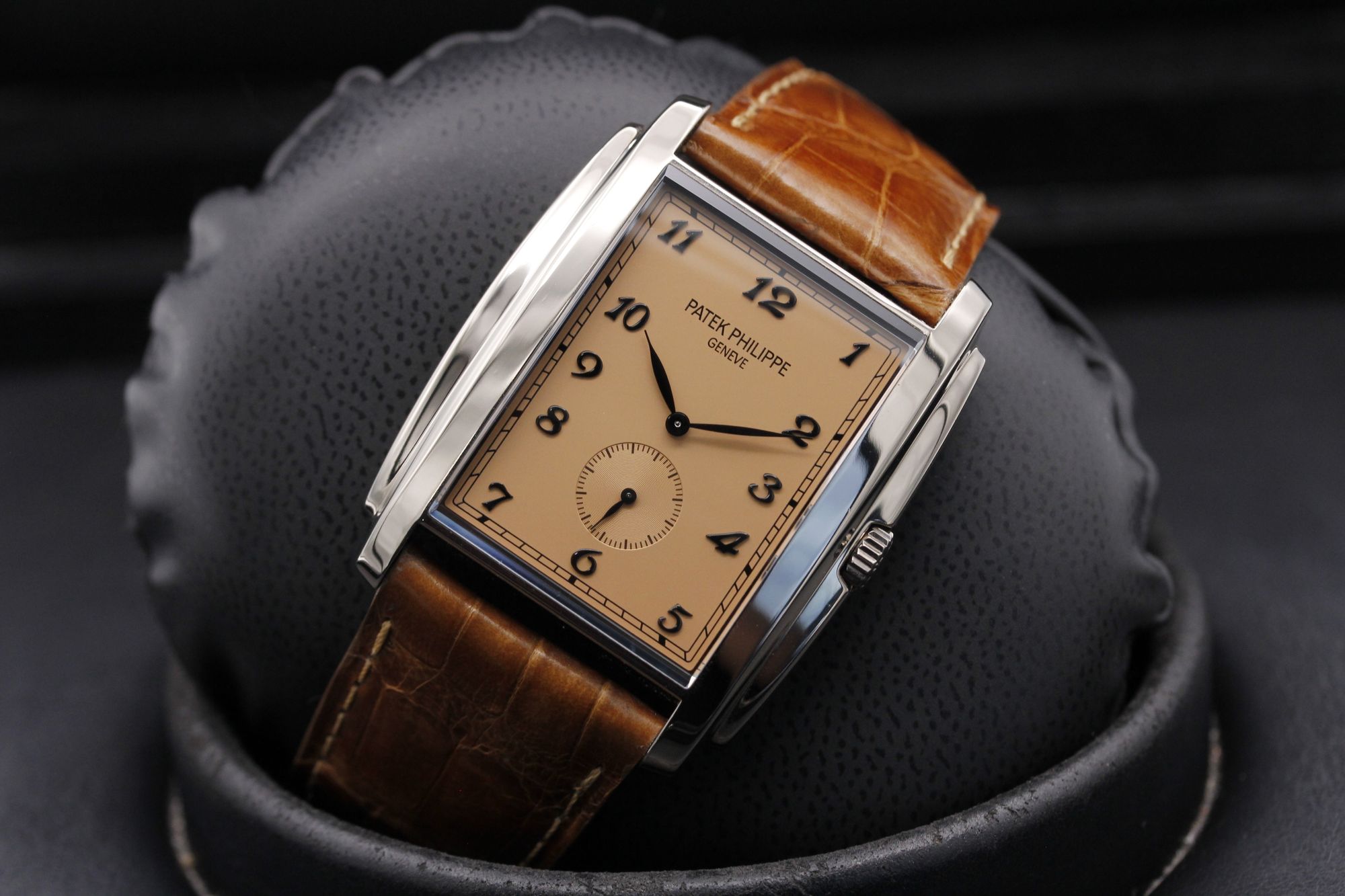 Patek philippe gondolo 5124g hotsell