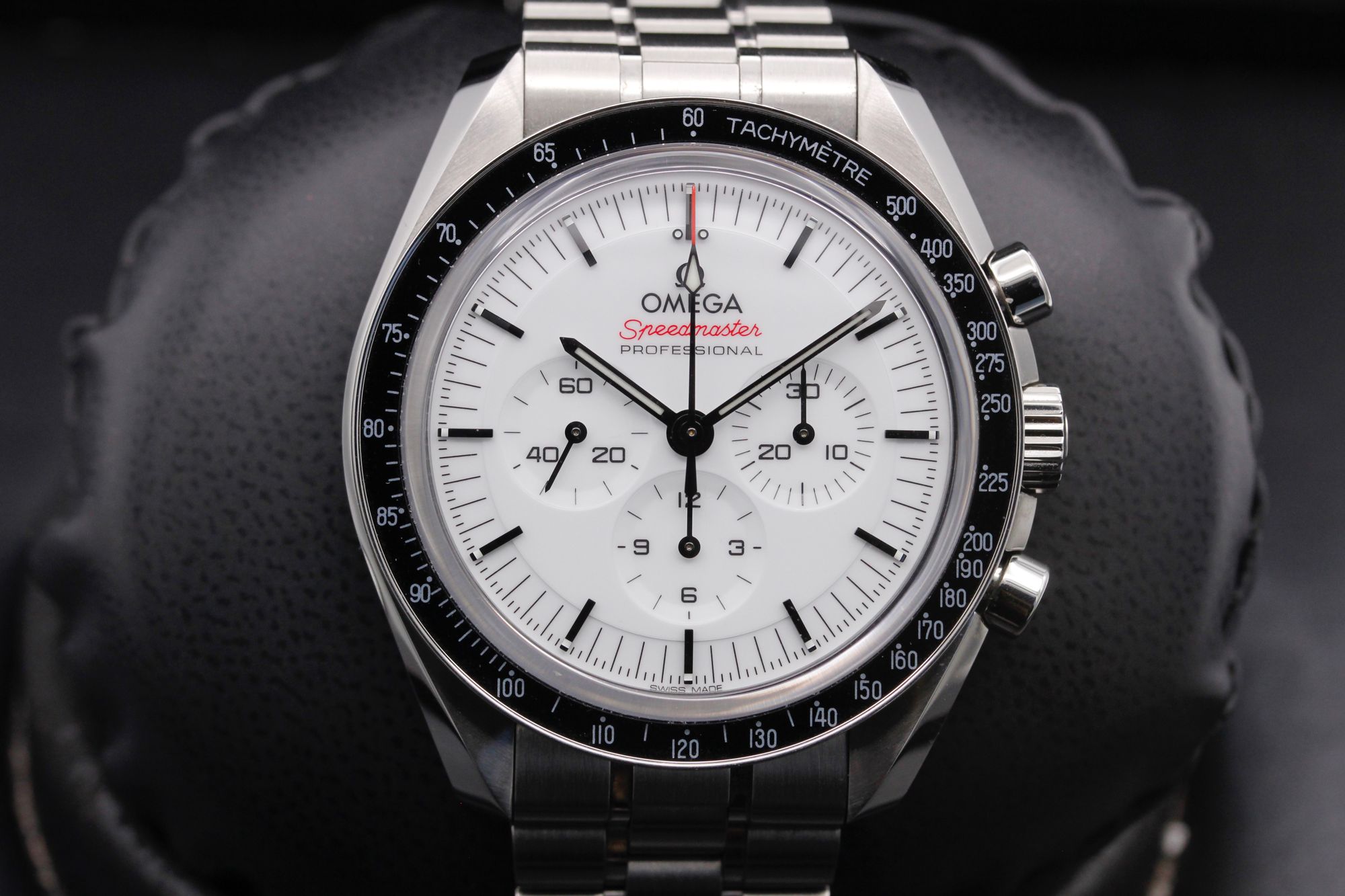Omega Speedmaster Moonwatch - 310.30.42.50.04.001 - White - Steel - 42mm - LNIB