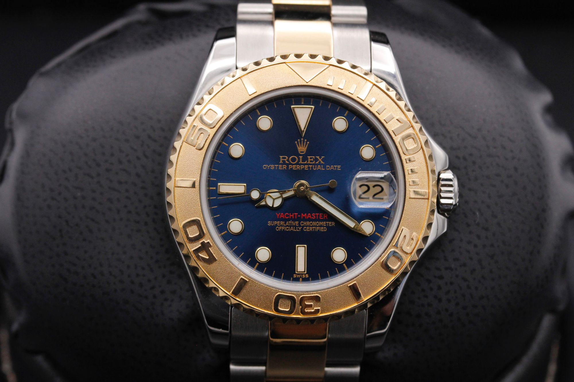 Rolex Yacht-Master "Mid Size" 35mm - 68623 - Blue - Two Tone - A Serial - 1999