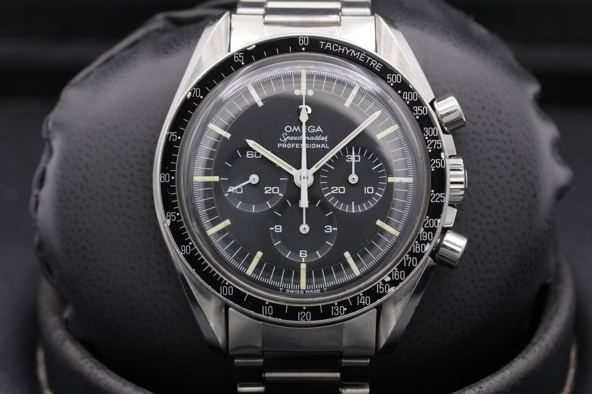 Omega Speedmaster "Pre-Moon" - 145.012 - Black - Stainless Steel - 42mm - Excellent
