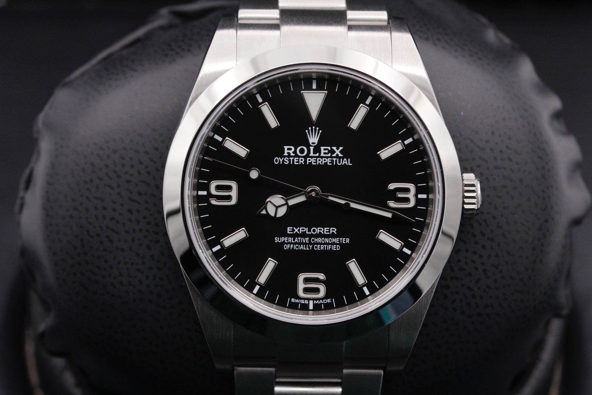 Rolex Explorer I  "MK2" - 214270 - Black - Stainless Steel - 39mm - Mint