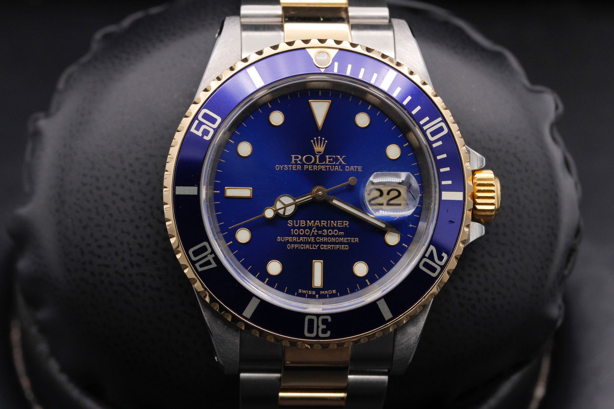 Rolex Submariner  - 16613 - Blue - Stainless Steel / Yellow Gold - 40mm - Mint
