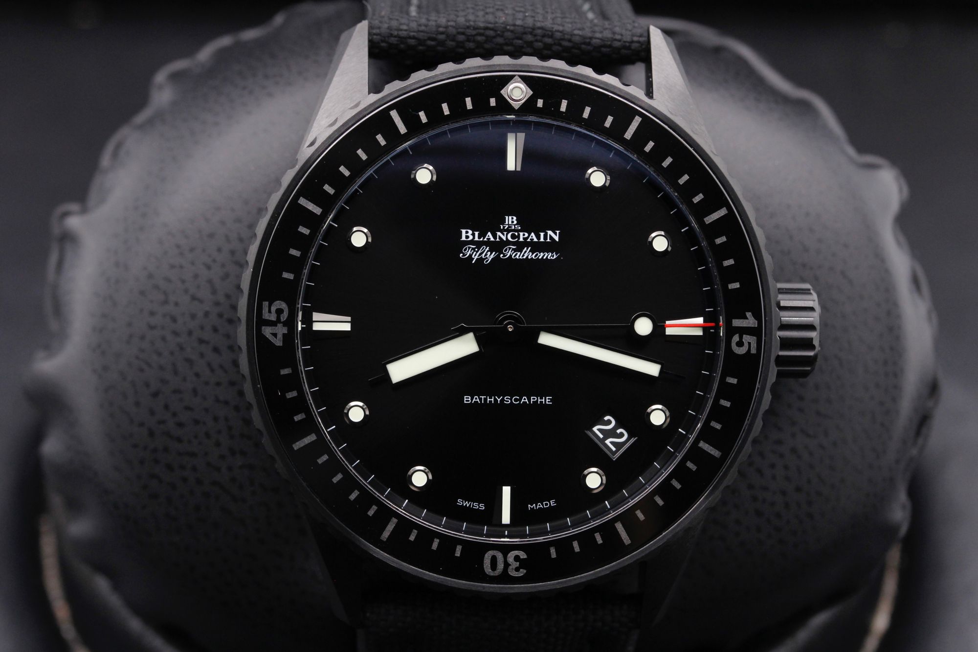 Blancpain Fifty Fathoms "Ceramic" - 5000-0130-B52A - Black - 43mm - Mint