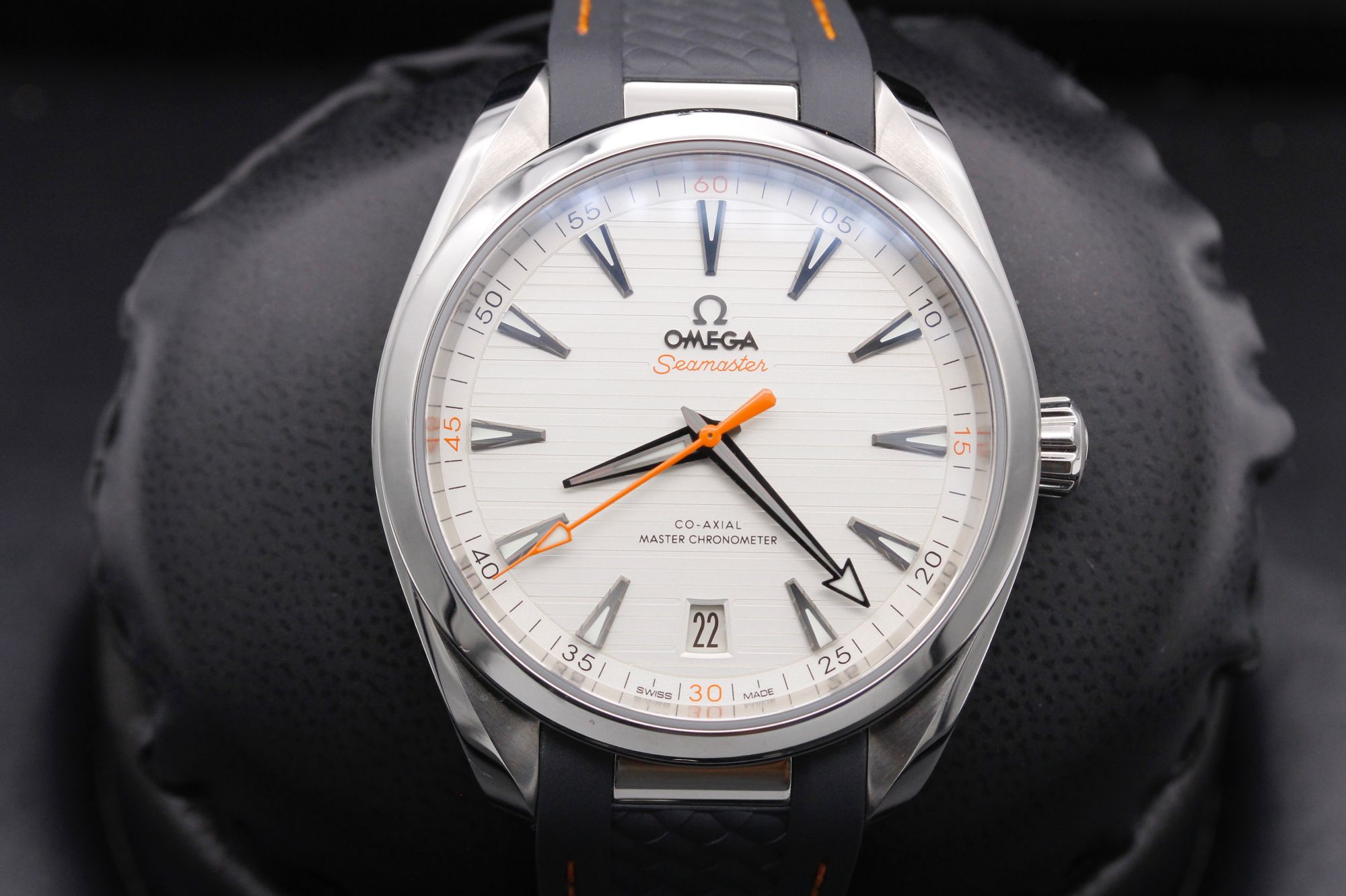 Omega Seamaster Aqua Terra "Golf Edition" - 220.12.41.21.02.003 - Silver - MINT