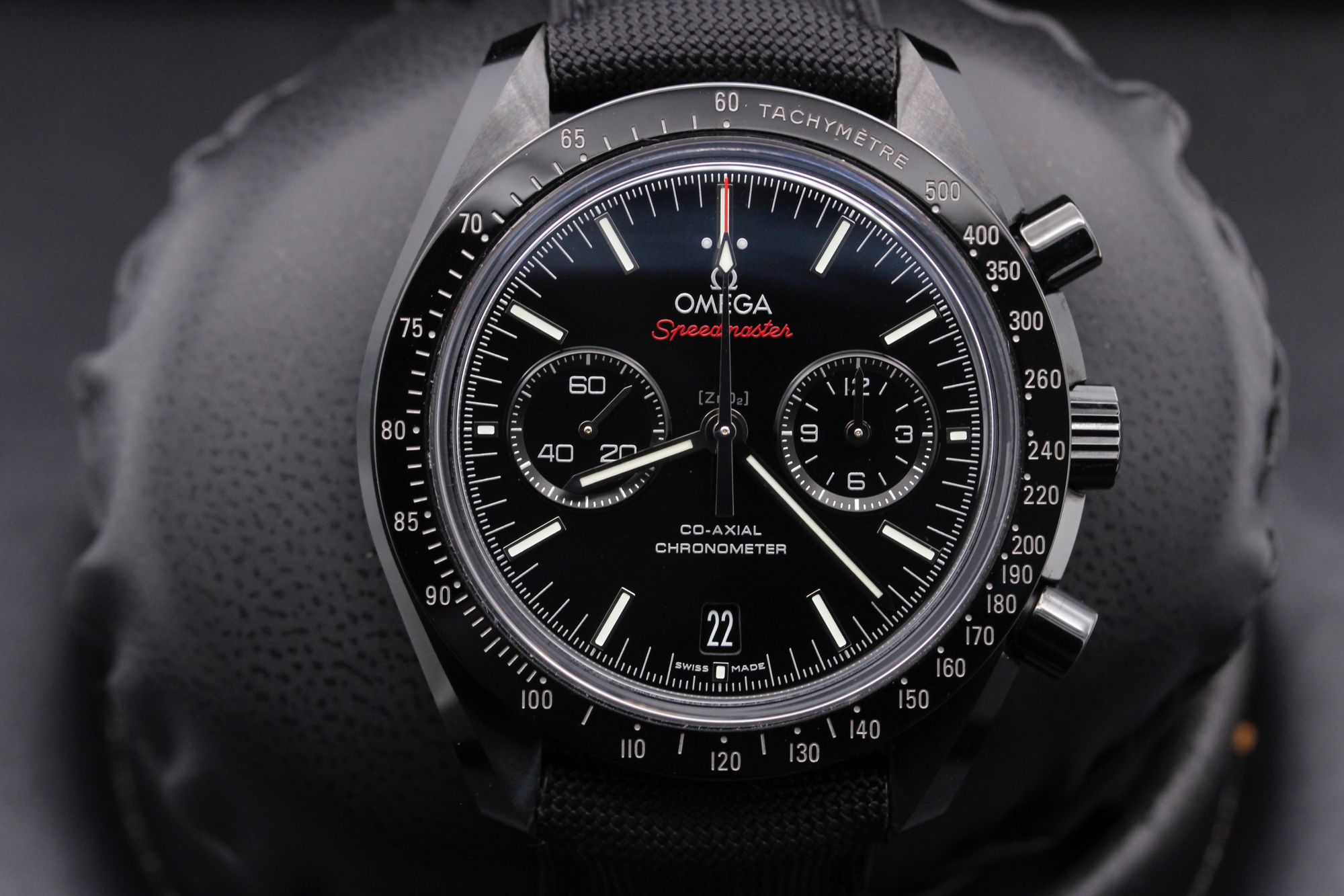 Omega Speedmaster Dark Side of the Moon -311.92.44.51.01.003 - Ceramic - 44mm