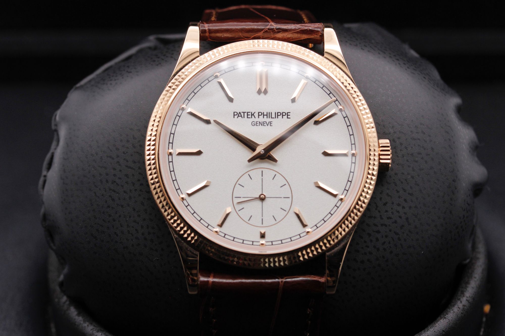 Patek Philippe Calatrava  - 6119R-001 - Silver - Rose Gold - 39mm - Mint