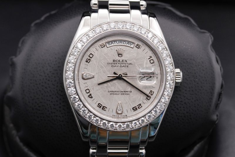 Rolex Rolex Day-Date "Masterpiece" 18946