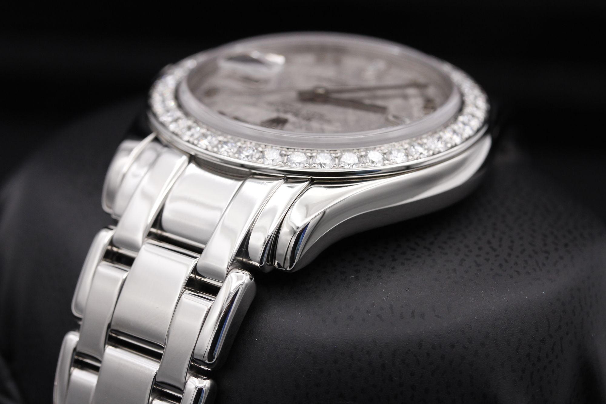 FSOT: Rolex Day-Date "Masterpiece" - 18946 - Meteorite w. Diamond - Platinum - 39mm - Mint image 5