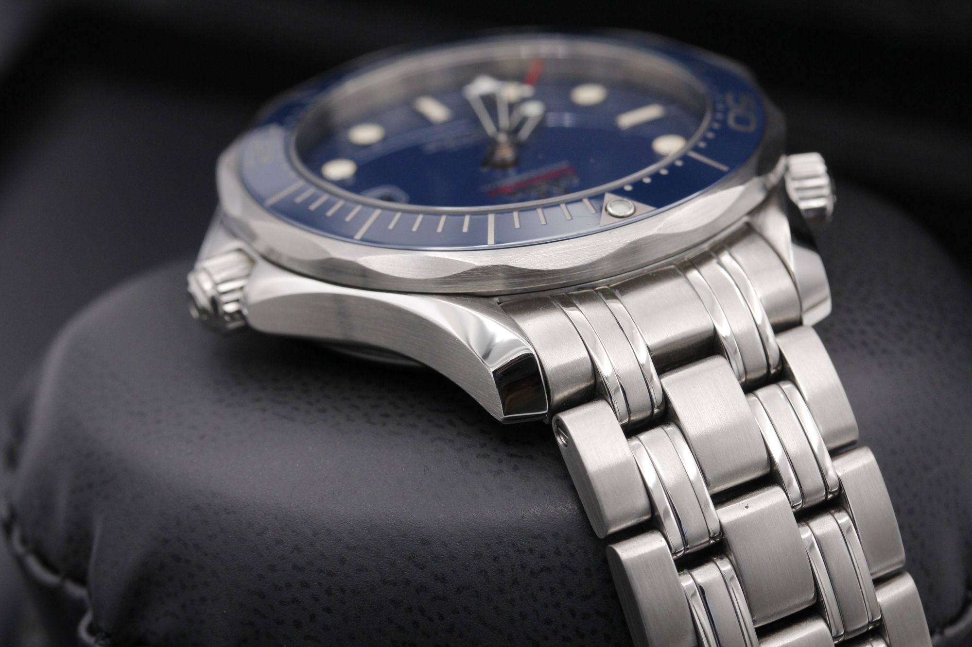 FSOT: Omega Seamaster Diver 300M  - 212.30.41.20.03.001 - Blue - Stainless Steel - 41mm - Mint image 4