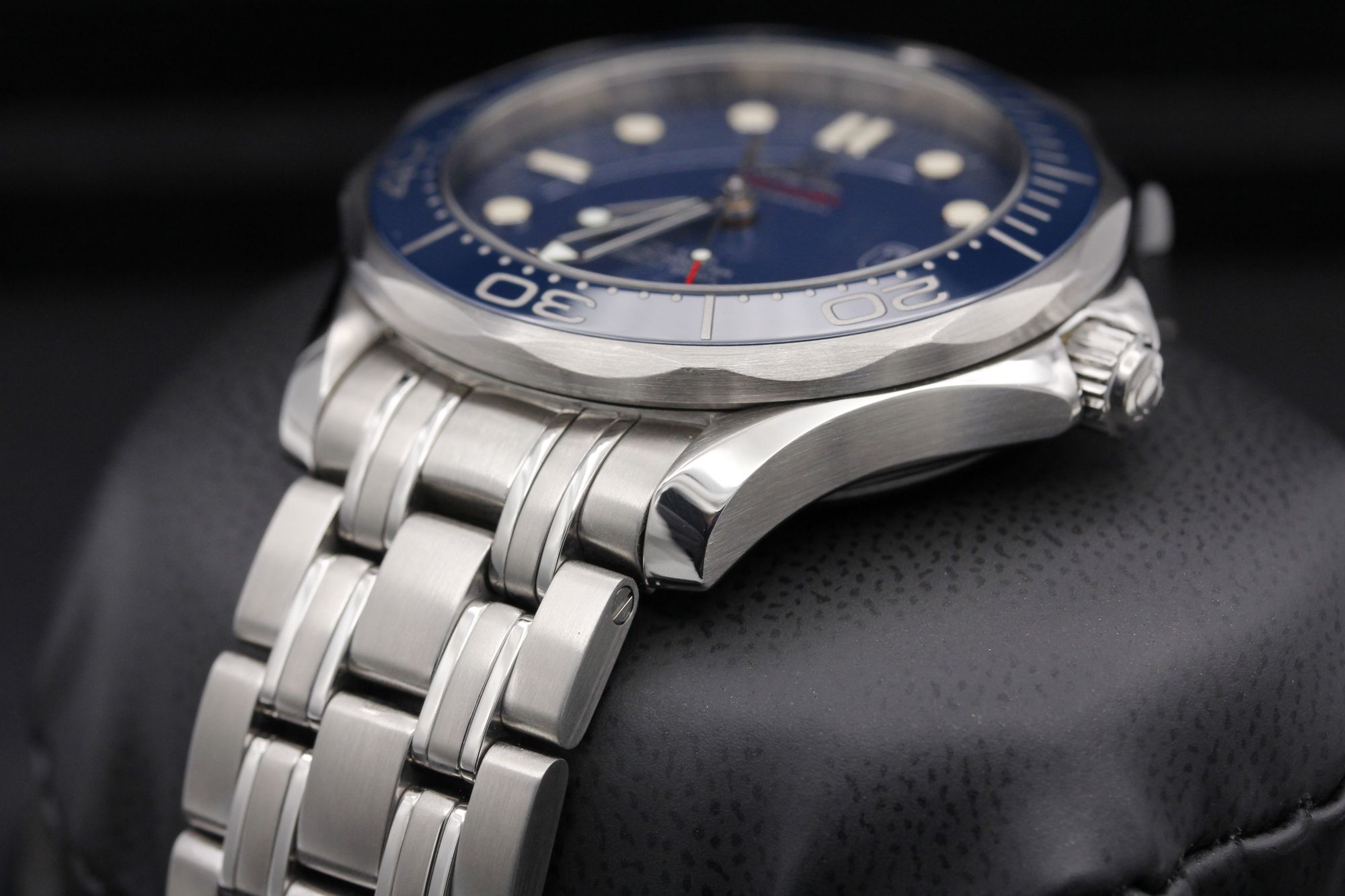 FSOT: Omega Seamaster Diver 300M  - 212.30.41.20.03.001 - Blue - Stainless Steel - 41mm - Mint image 2
