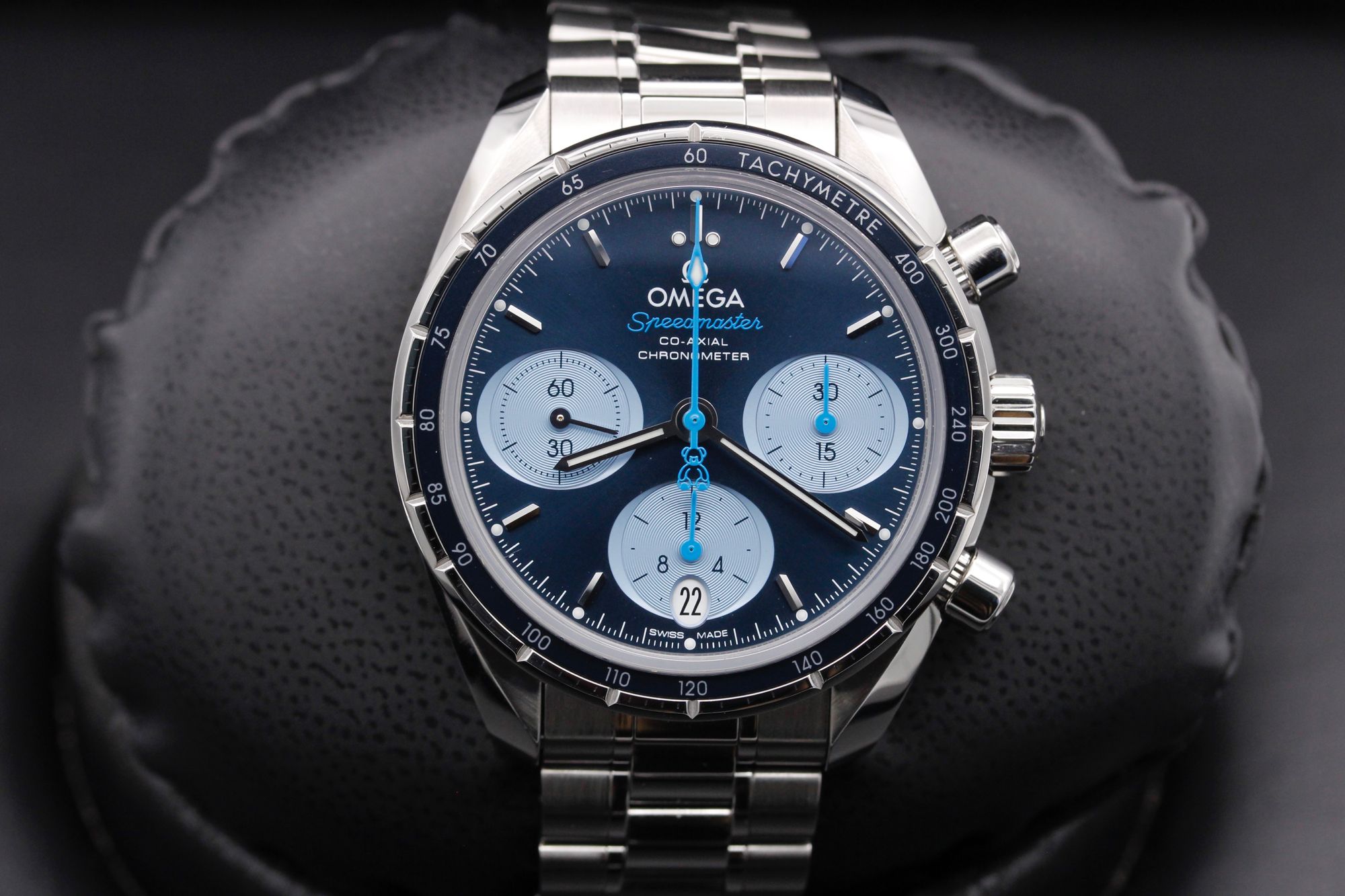 Omega Speedmaster Chronograph  - Blue - Stainless Steel - 38mm - Mint
