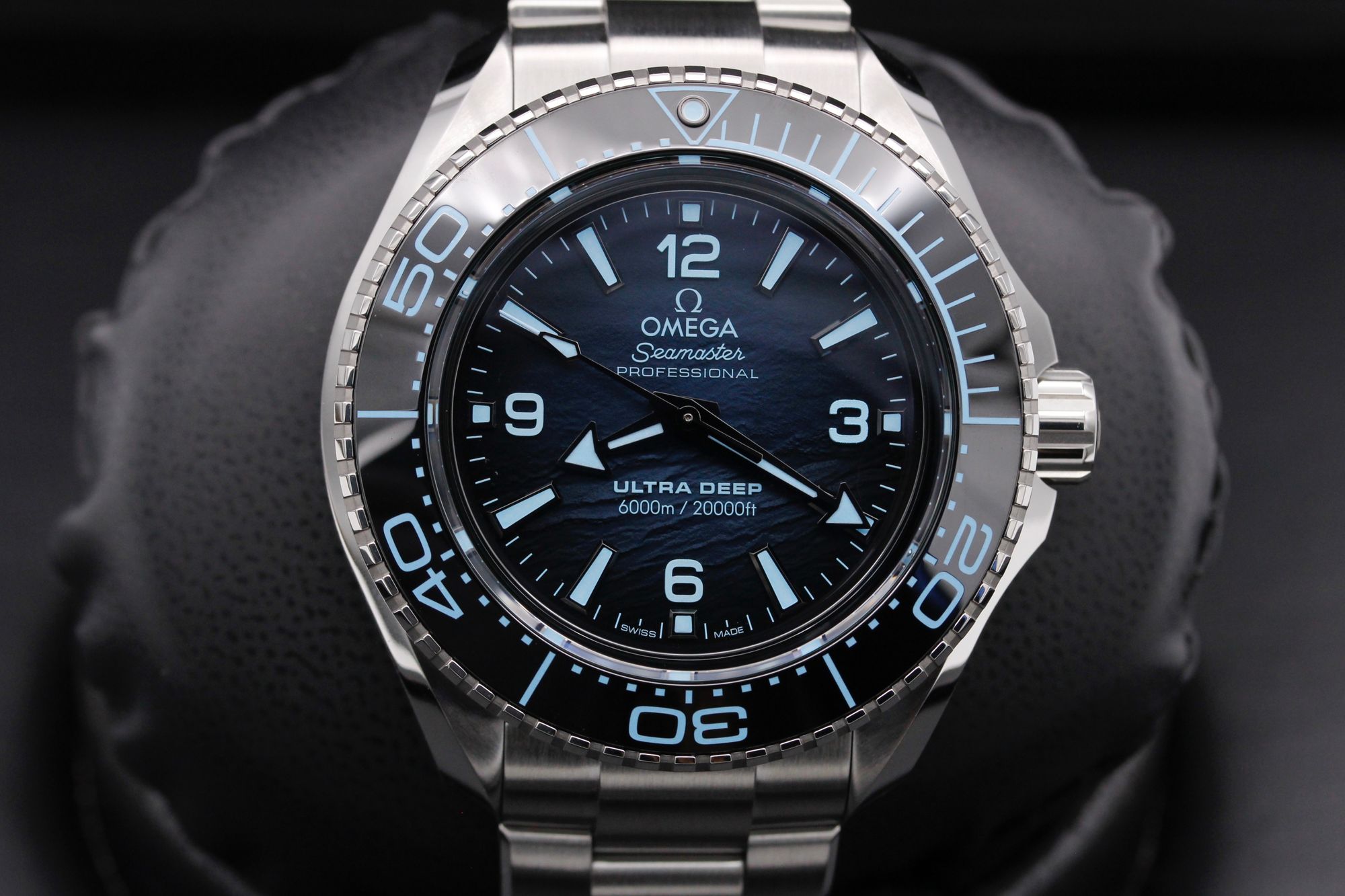 Omega Seamaster Ultra Deep 6000M - 215.30.46.21.03.002 - Blue - Steel - 45.5mm