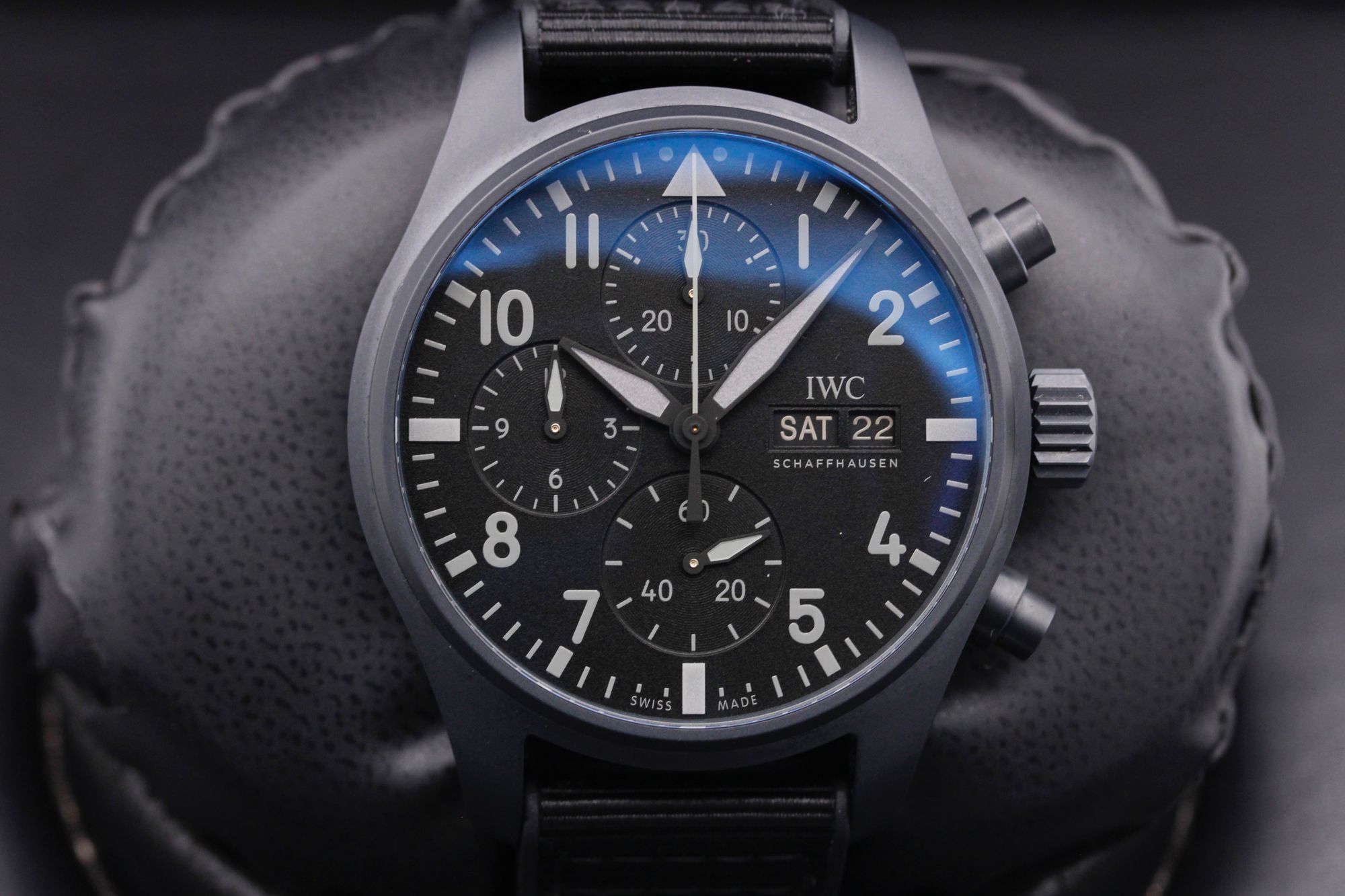 IWC Pilot Top Gun "Ceratanium" - IW388106 - Black - Ceratanium - 41mm - Mint
