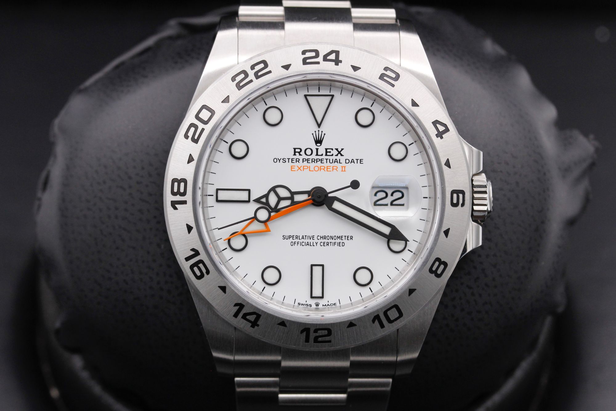 Rolex Explorer II "Polar" - 226570 - White - Stainless Steel - 42mm - Mint - Never Refinished