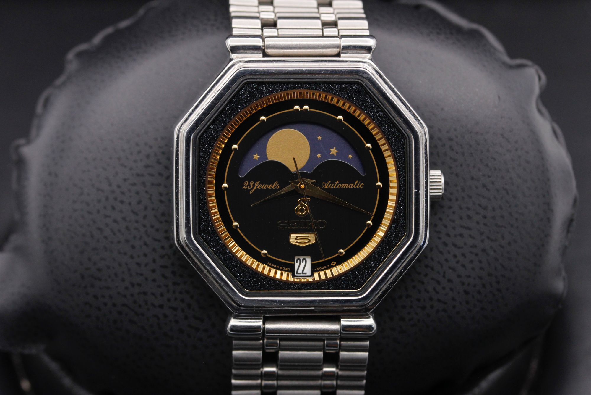 Seiko Moonphase Automatic  - 6347-5000 - Black - Stainless Steel - 34mm - Mint - Never Polished