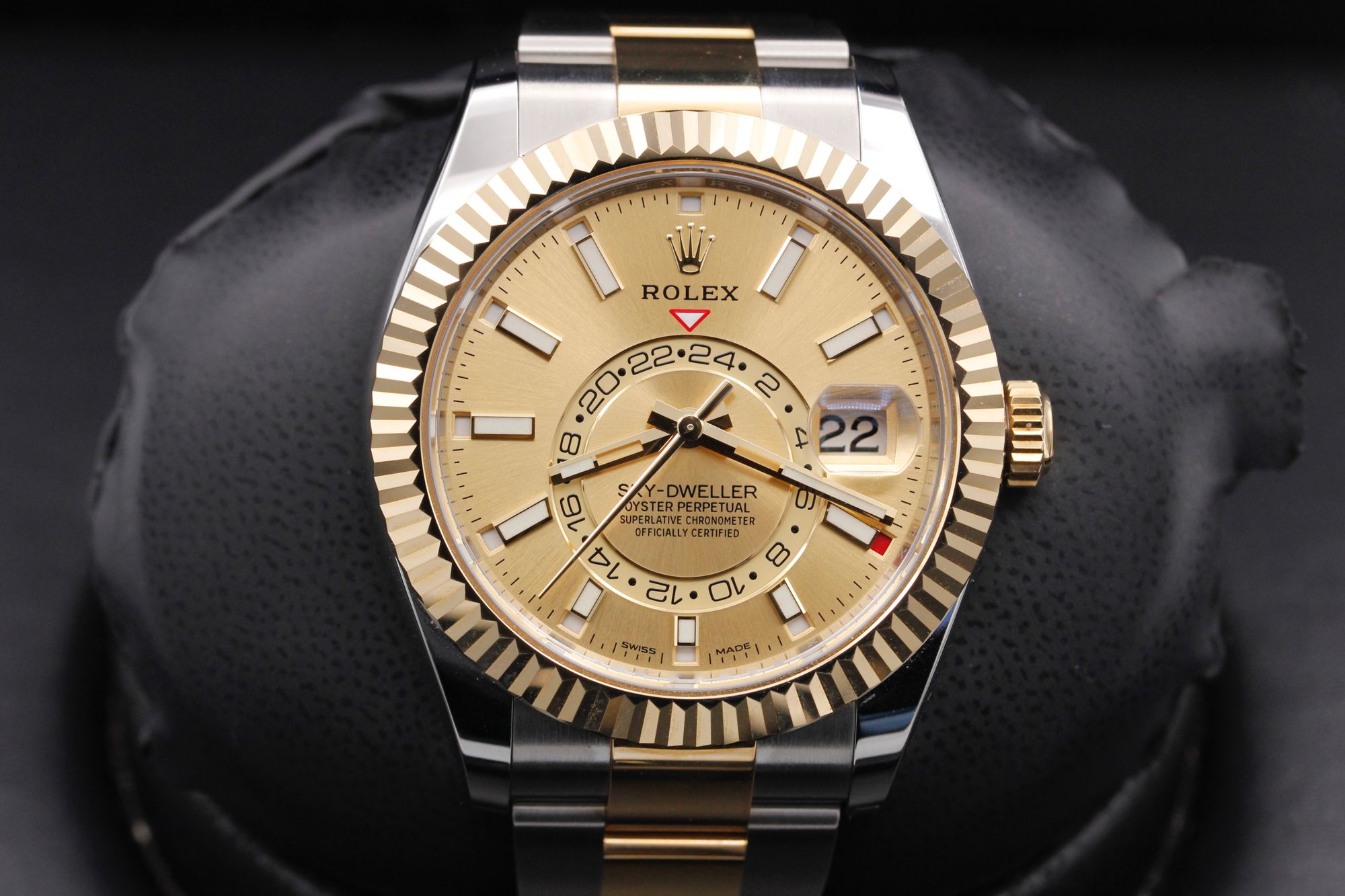 Rolex Sky-Dweller  - 326933 - Champagne Index - Two Tone Yellow Gold - 42mm - Mint - Never Refinished