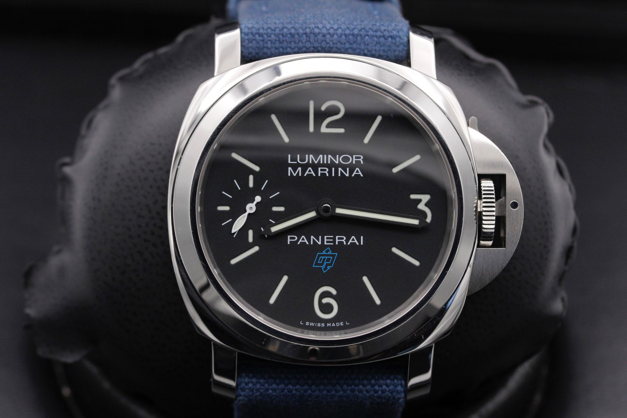 Panerai Panerai Luminor Marina  - PAM 00777 - Black - Stainless Steel - 44mm - Mint