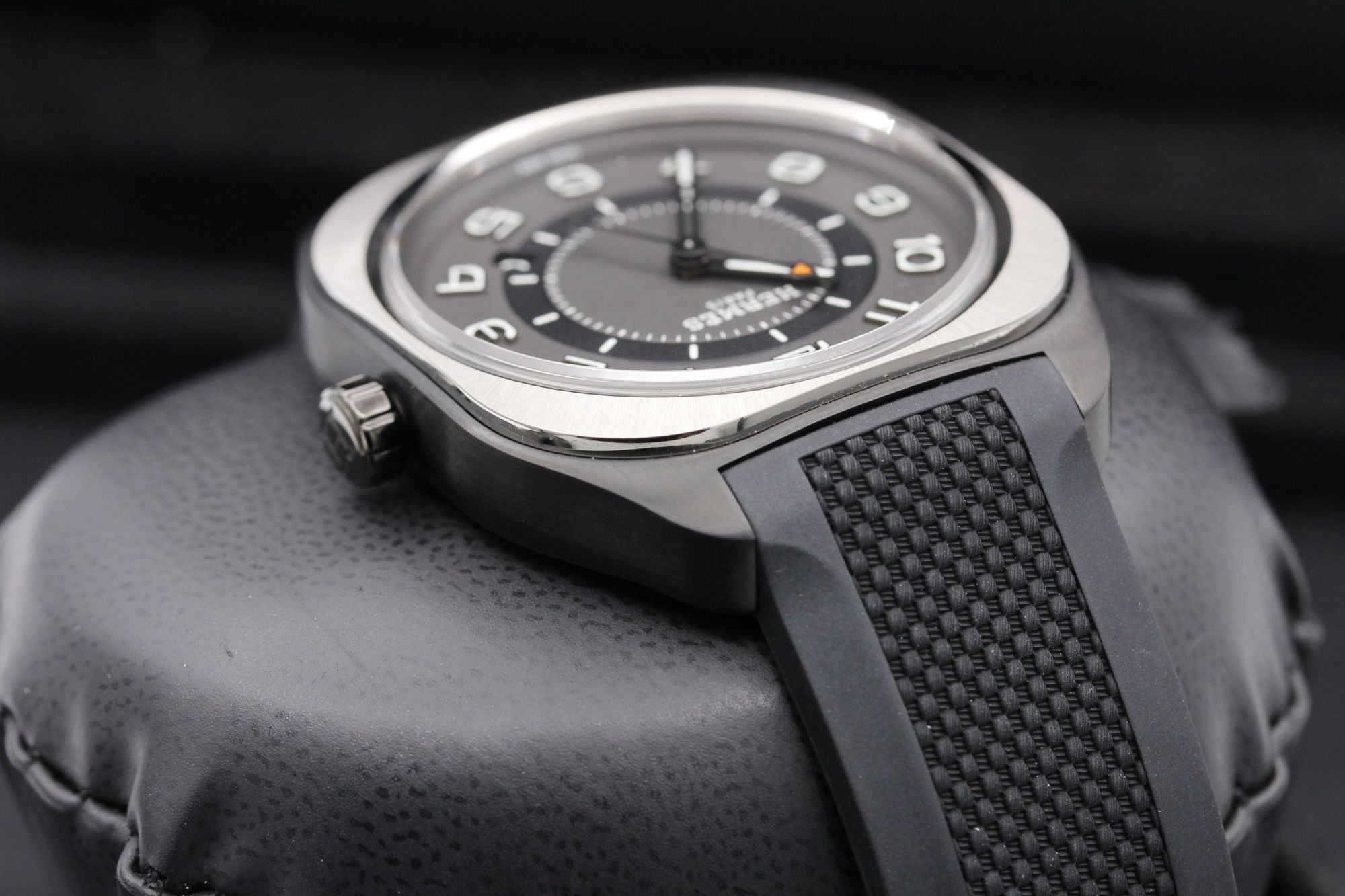 Pre-Owned Hermès H08 SP1.741a W049428WW00 | OC WATCH GUY