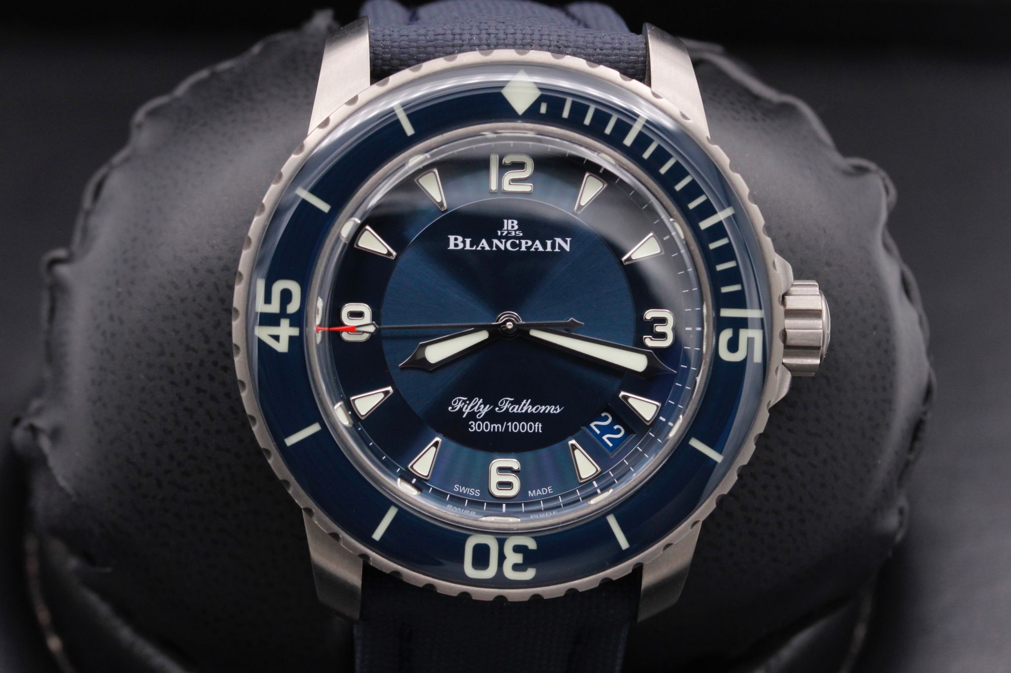 Blancpain Fifty Fathoms Titanium  - 5015-12B40-O52A - Blue - Titanium - 45mm - Mint