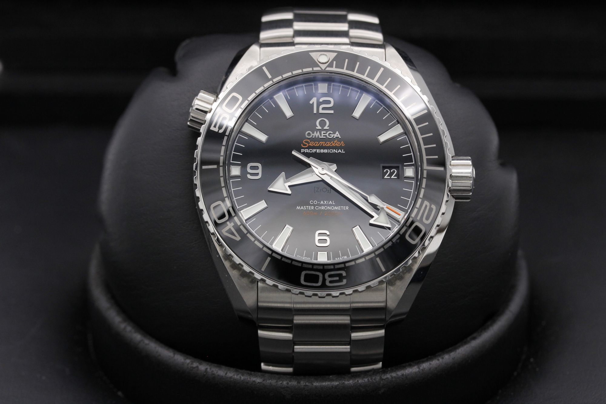 Omega Planet Ocean  - 215.30.44.21.01.001 - Black - Stainless Steel - 43.5mm - Mint