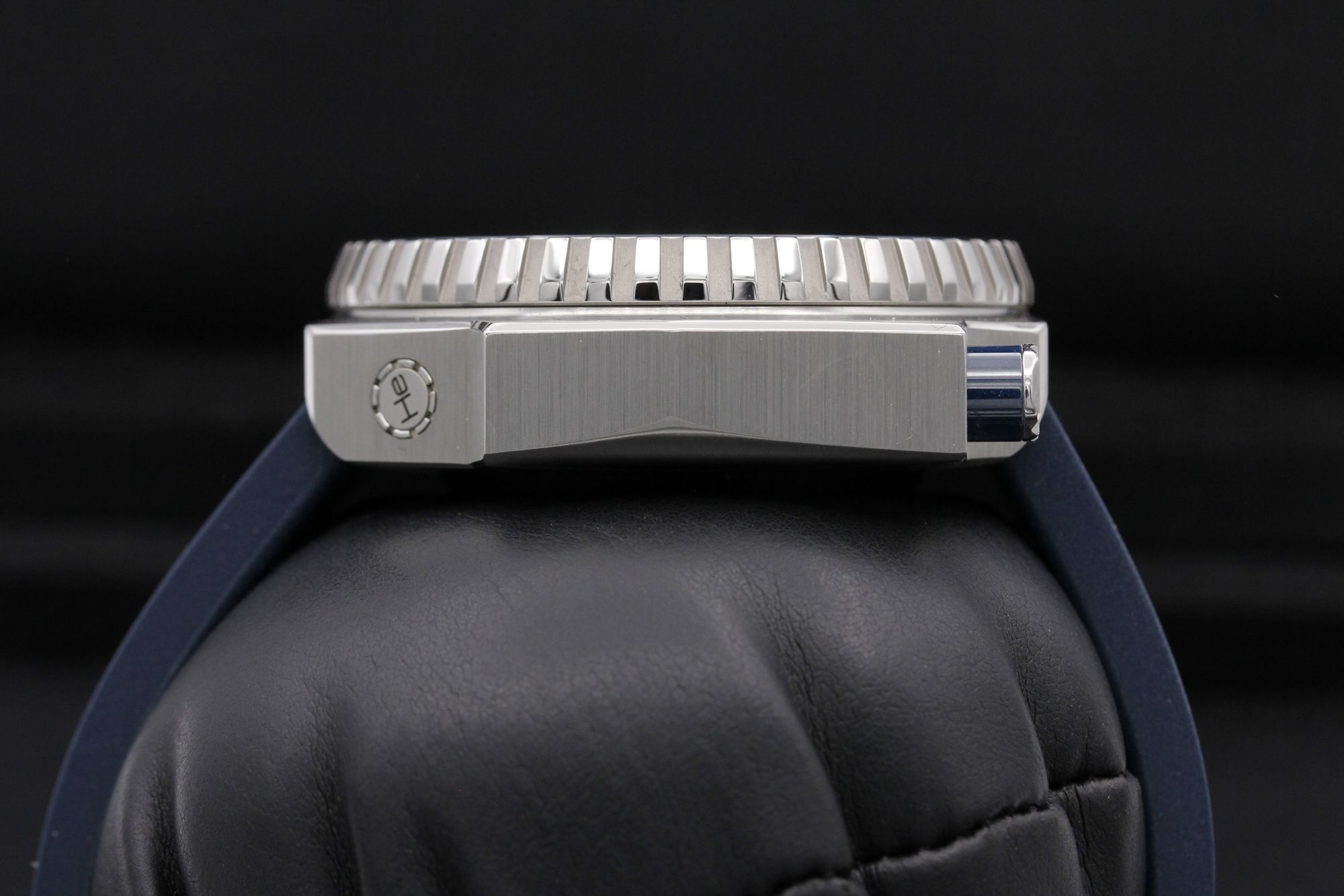 FSOT: Omega Seamaster Ploprof 1200M "Summer Blue" - 227.32.55.21.03.001 - Blue - Stainless Steel - 55mm - Like New image 3