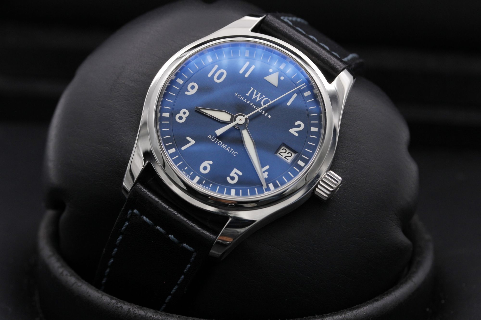 Pre-Owned IWC Pilots Watch Automatic 36 IW324008 | OC WATCH GUY