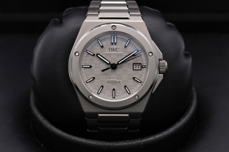 HARRY WINSTON 写真集 RIZZOLI 2012 大判 HARRY WINSTON 写真集 RIZZOLI 2012 大判