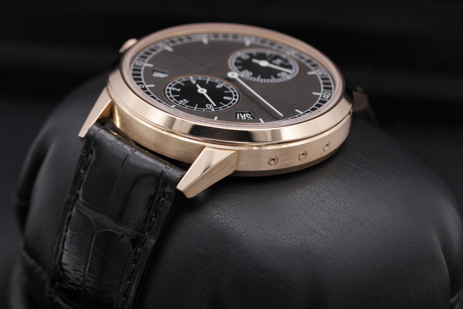 FSOT: Patek Philippe Annual Calendar "Regulator" - 5235/50R-001 - Black - Rose Gold - 40.5mm - Mint image 5
