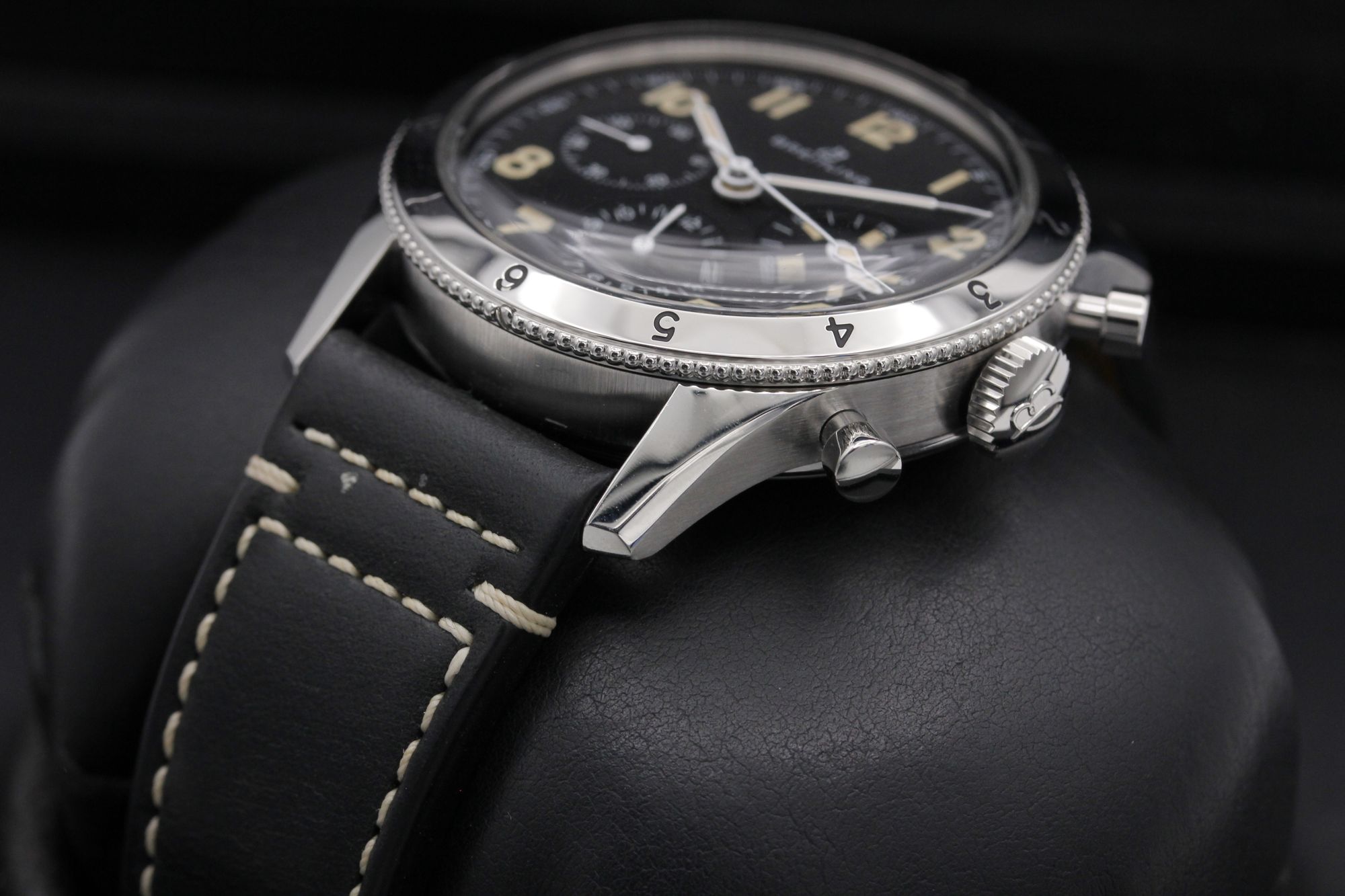 FSOT: Breitling AVI Ref. 765 "1953 Re-Edition" - AB0920131B1X1 - Black - Stainless Steel - 41mm - Mint image 2