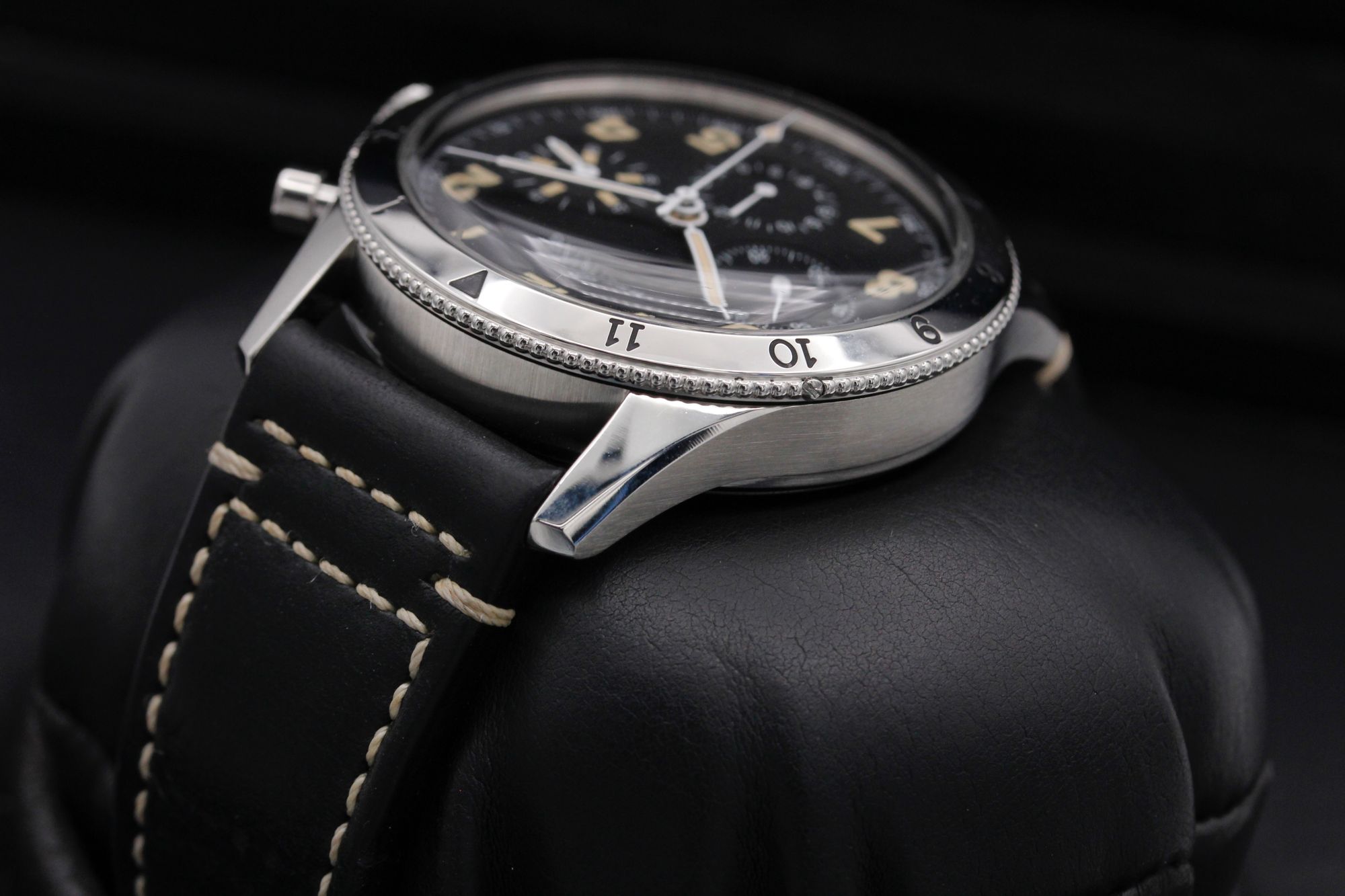 FSOT: Breitling AVI Ref. 765 "1953 Re-Edition" - AB0920131B1X1 - Black - Stainless Steel - 41mm - Mint image 5