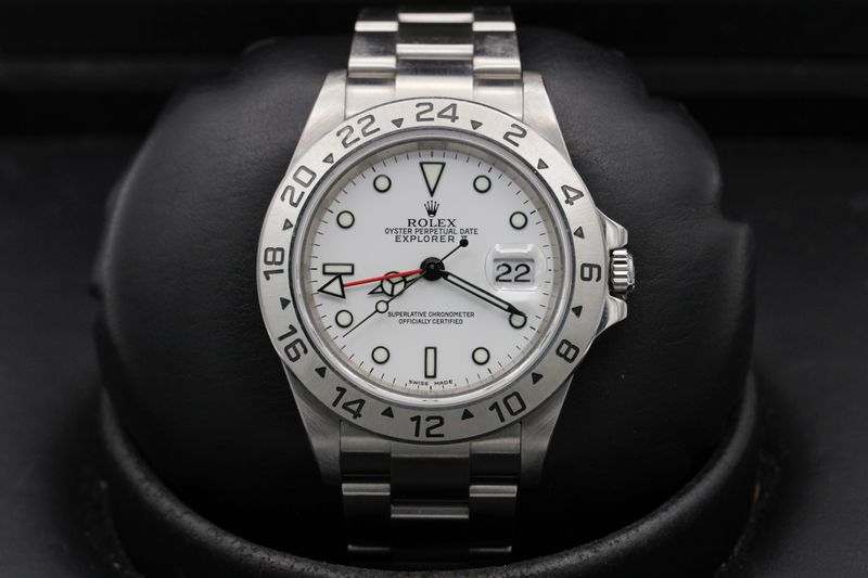 Rolex Rolex Explorer II "Polar" 16570