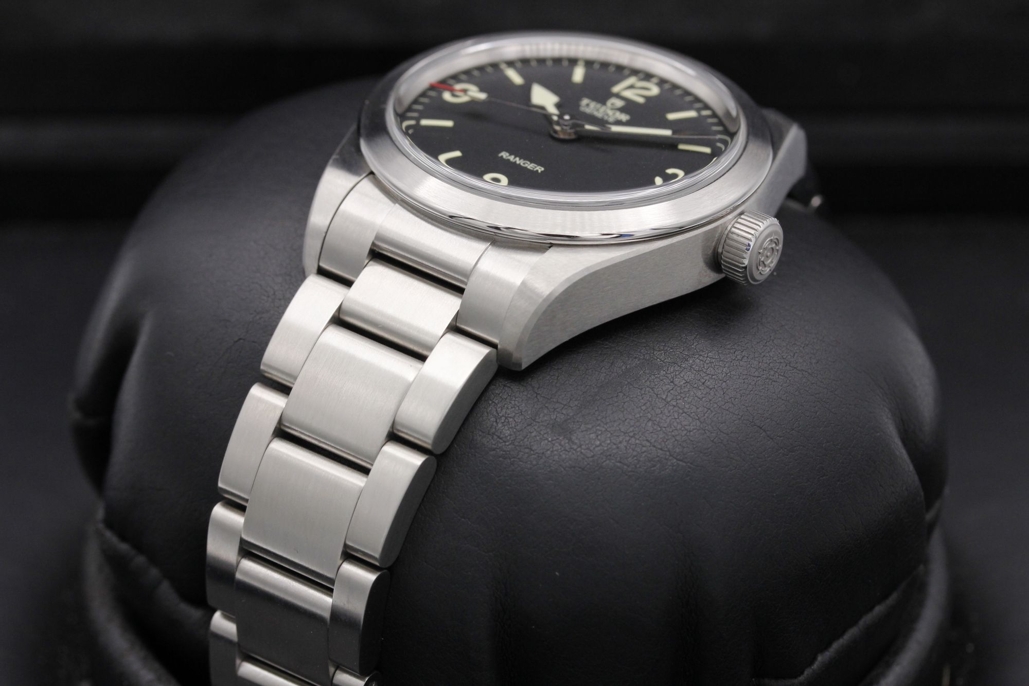 FSOT: Tudor Ranger  - 79930 - Black - Stainless Steel - 36mm - Excellent image 2