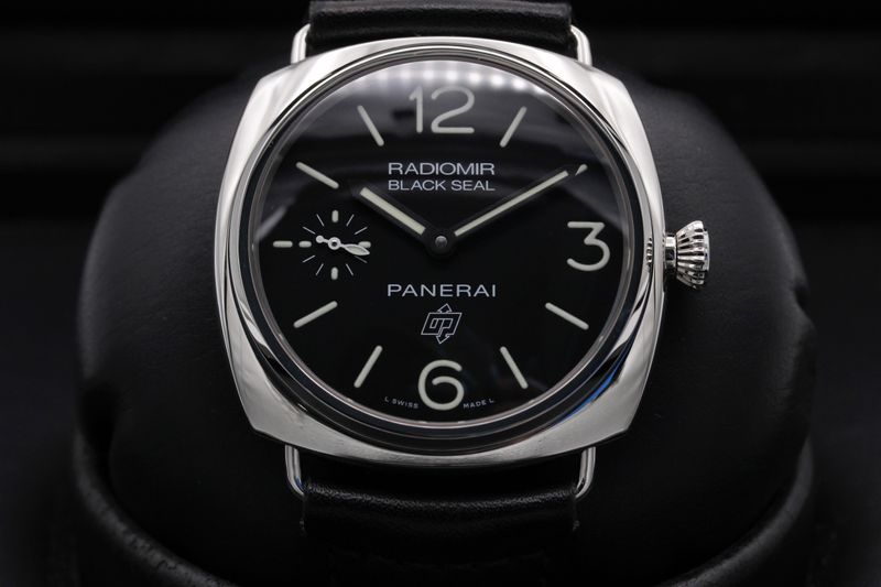 Panerai Panerai Radiomir "Black Seal" PAM 00380