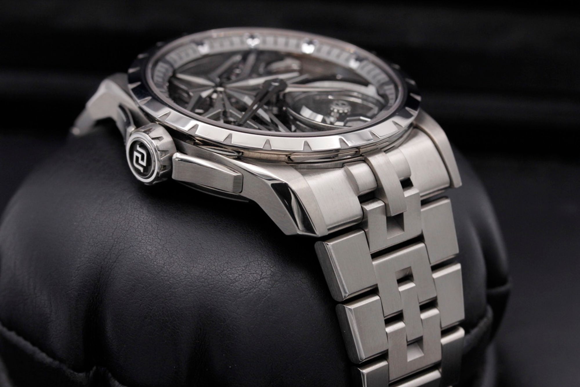 FSOT: Roger Dubuis Excalibur Monobalancier  - RDDBEX0956 - Skeleton - Titanium - 42mm - Excellent image 4