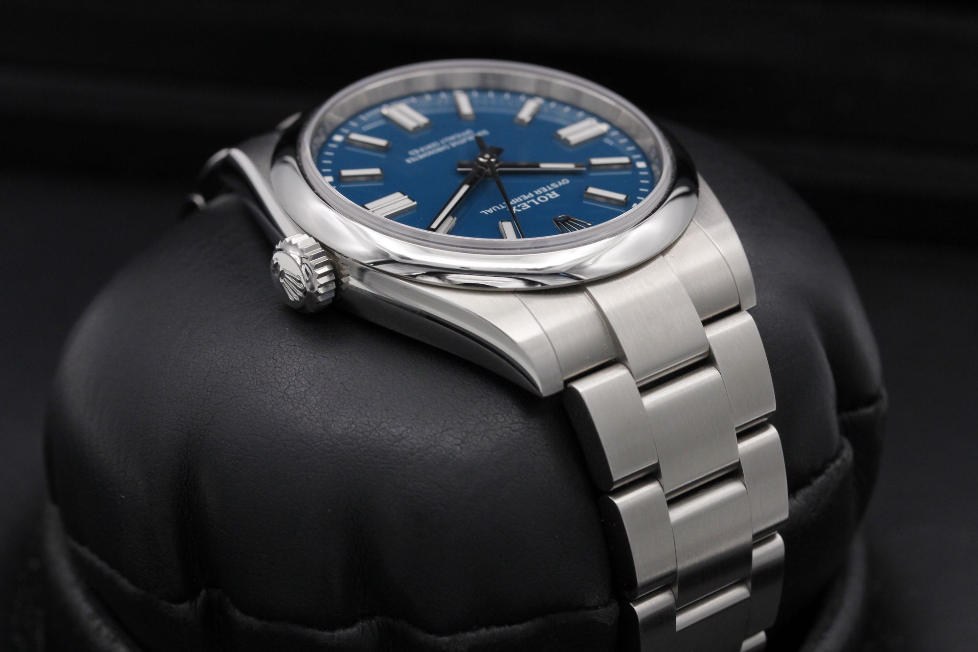 FSOT: Rolex Oyster Perpetual 41  - 134300 - Blue - Stainless Steel - 41mm - Mint image 4