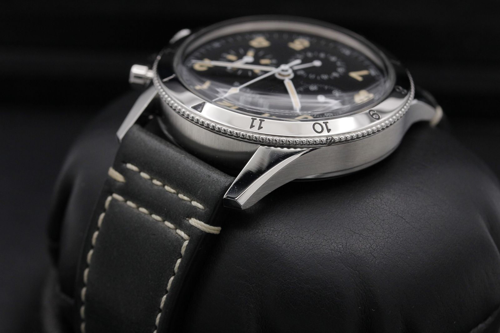 FSOT: Breitling AVI Ref. 765 "1953 Re-Edition" - AB0920131B1X1 - Black - Stainless Steel - 41mm - Mint image 5