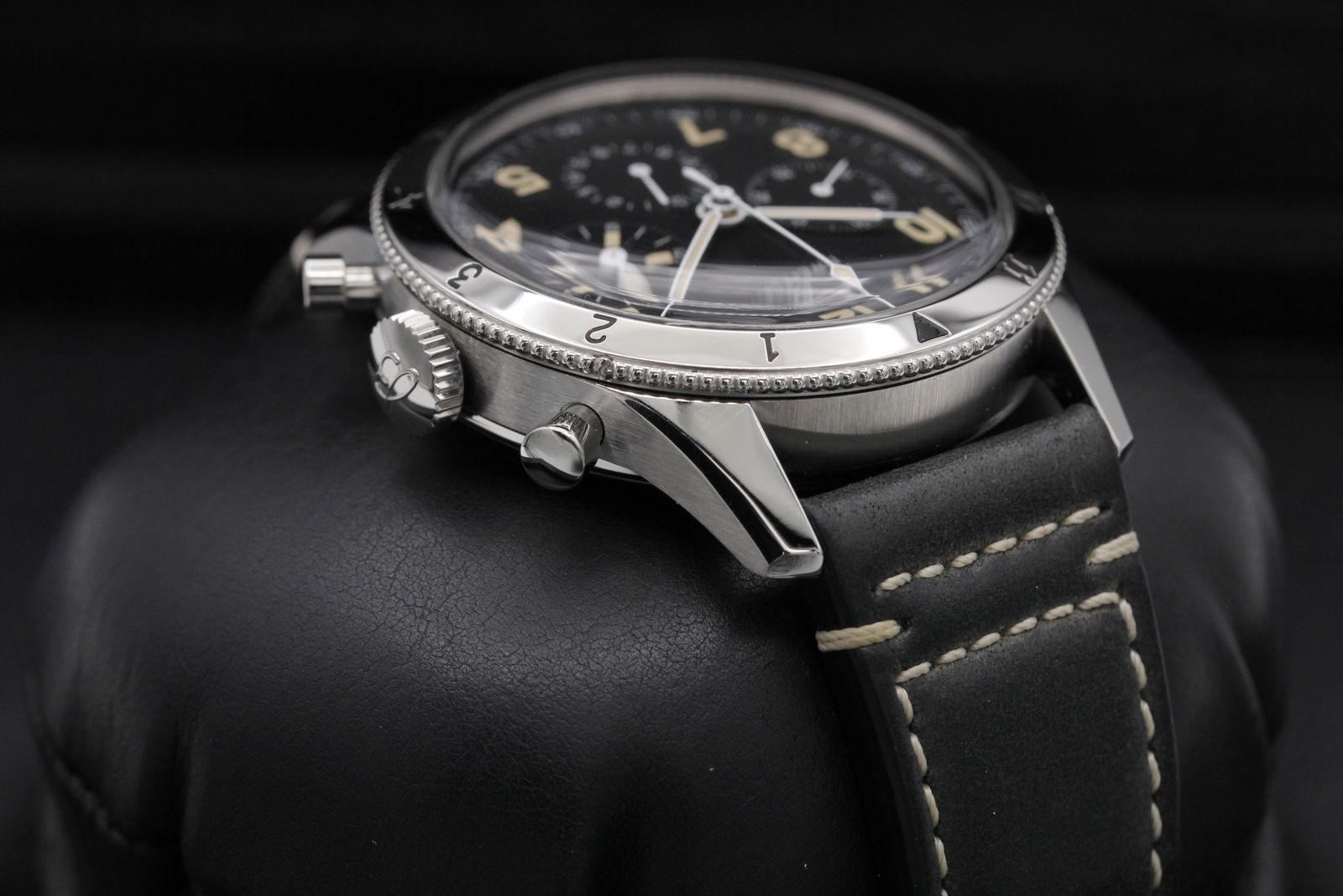 FSOT: Breitling AVI Ref. 765 "1953 Re-Edition" - AB0920131B1X1 - Black - Stainless Steel - 41mm - Mint image 4