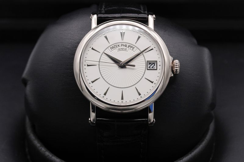 Patek Philippe Patek Philippe Calatrava "Officer's Watch" 5153G-010