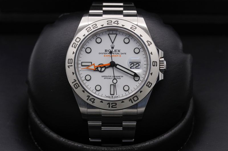 Rolex Rolex Explorer II "2022 - Polar" 226570