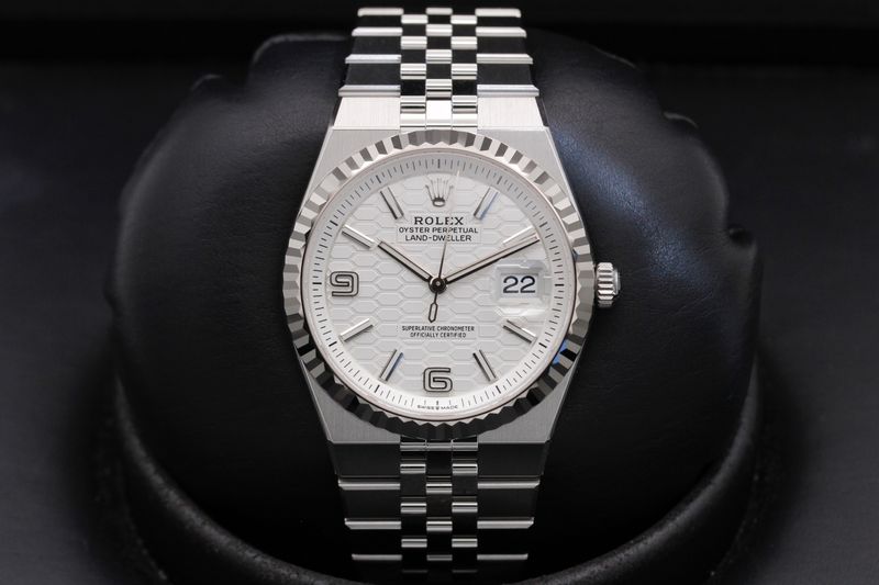 Rolex Rolex Land-Dweller 36 "Stickers Intact" 127234