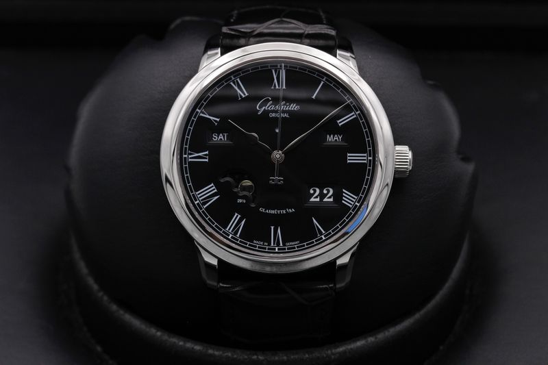 Glashütte Original Glashütte Original Senator Perpetual Calendar 100-02-25-12-05