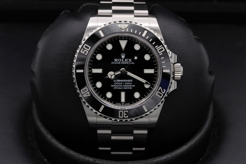 Rolex Rolex Submariner 41 "No Date" 124060LN