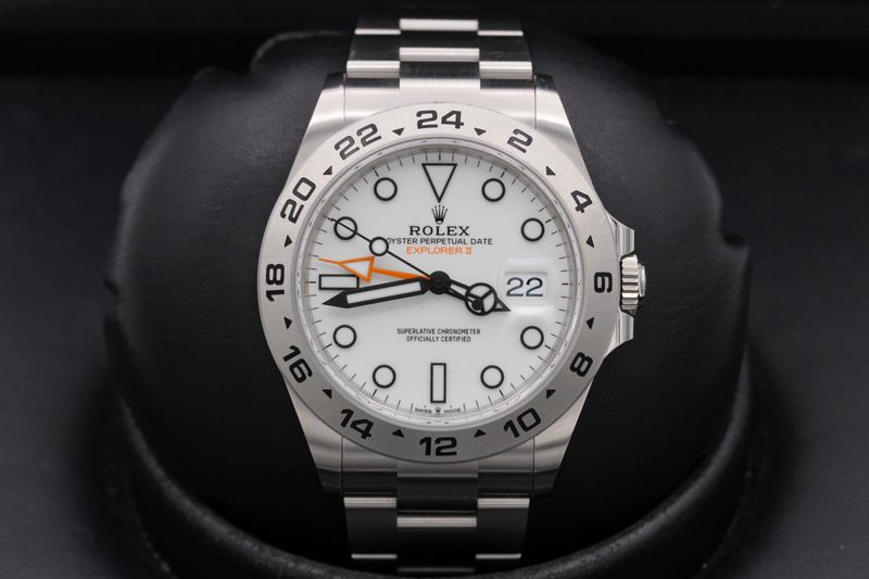 Rolex Rolex Explorer II "Polar" 226570