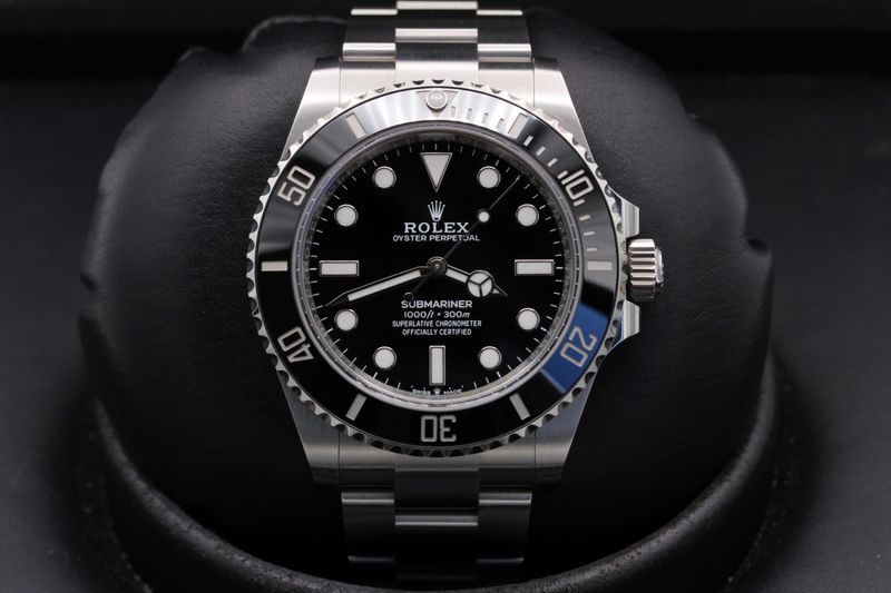 Rolex Rolex Submariner 41 "No Date" 124060LN