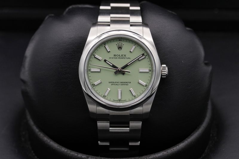 Rolex Rolex Oyster Perpetual 34 "Pistachio" 124200